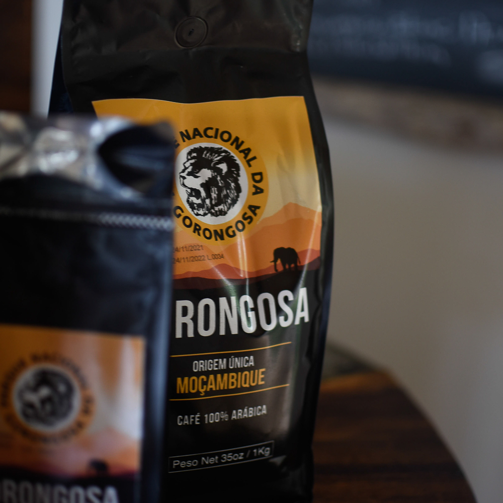 mozambican coffee from gorongoza park